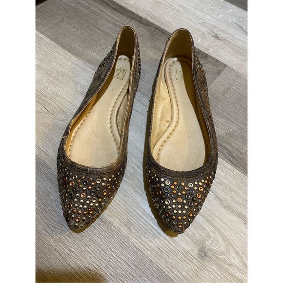 Frye Carson Studded Distressed Leather Ballet Flats, Size 7.5, MSRP $158 - Picture 1 of 8